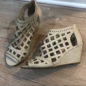 Cream wedge sandals size 8.5